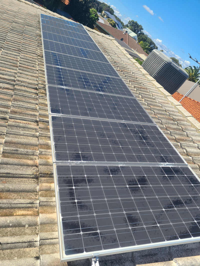 solar panel clean before
